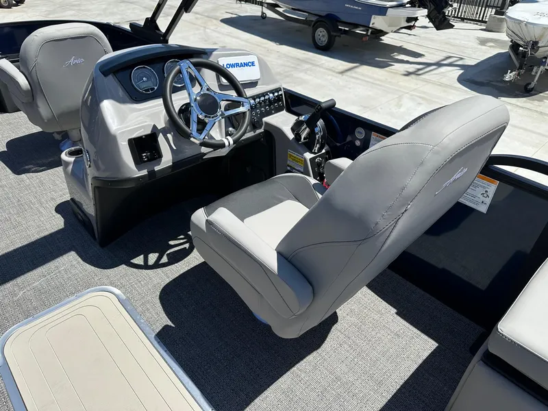 Slide: The Image of Barletta Aria Four-Point Fish A22F w/ 150HP Mercury! 2025 - 14