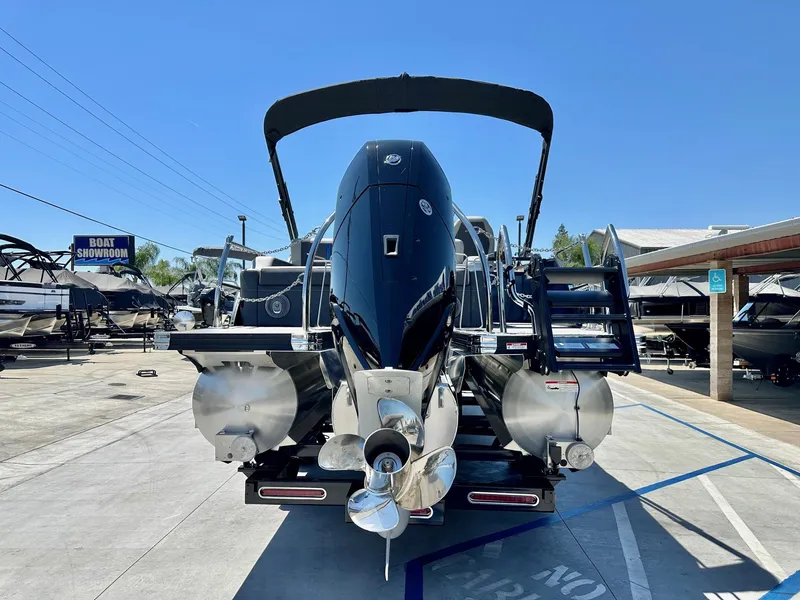 Slide: The Image of Barletta Corsa Ultra-Lounge 25UC w/ 400HP V10 Mercury! 2025 - 12