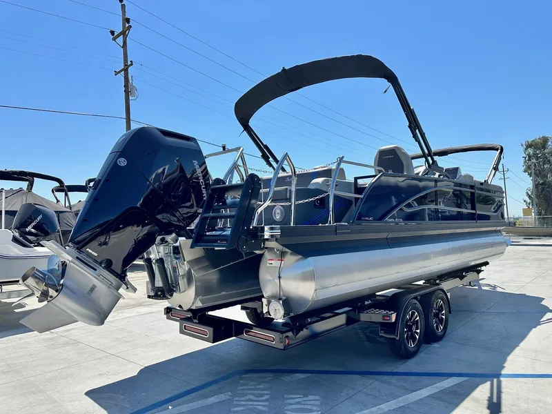 Slide: The Image of Barletta Corsa Ultra-Lounge 25UC w/ 400HP V10 Mercury! 2025 - 13