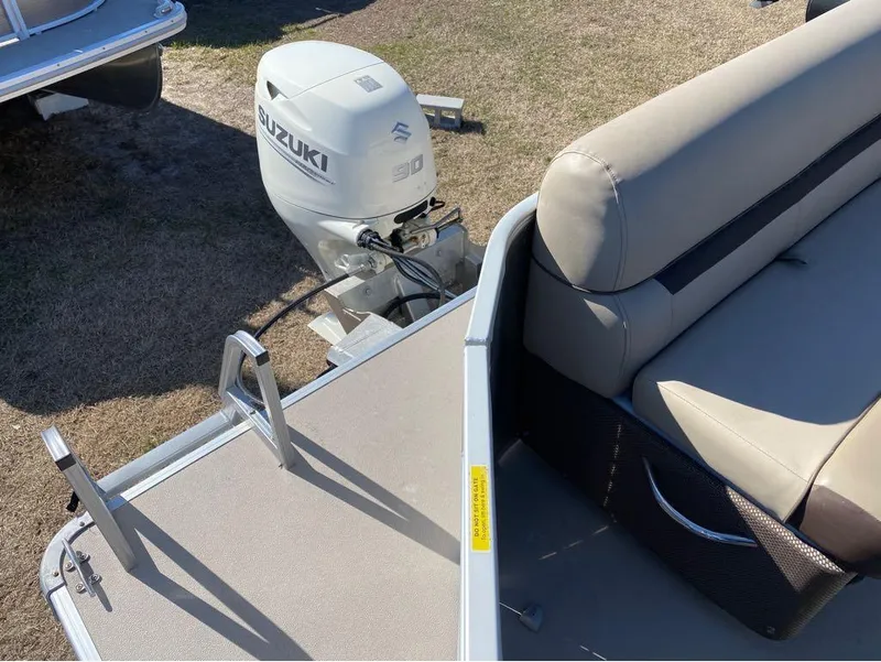 Slide: The Image of Sweetwater SW 2086 C 2020 - 4