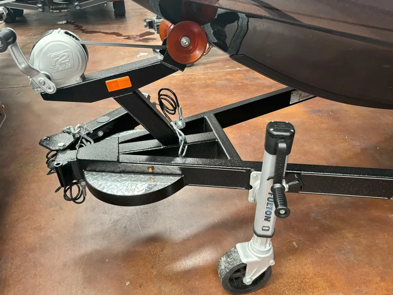 Slide: The Image of Falcon F215 2024 - 15