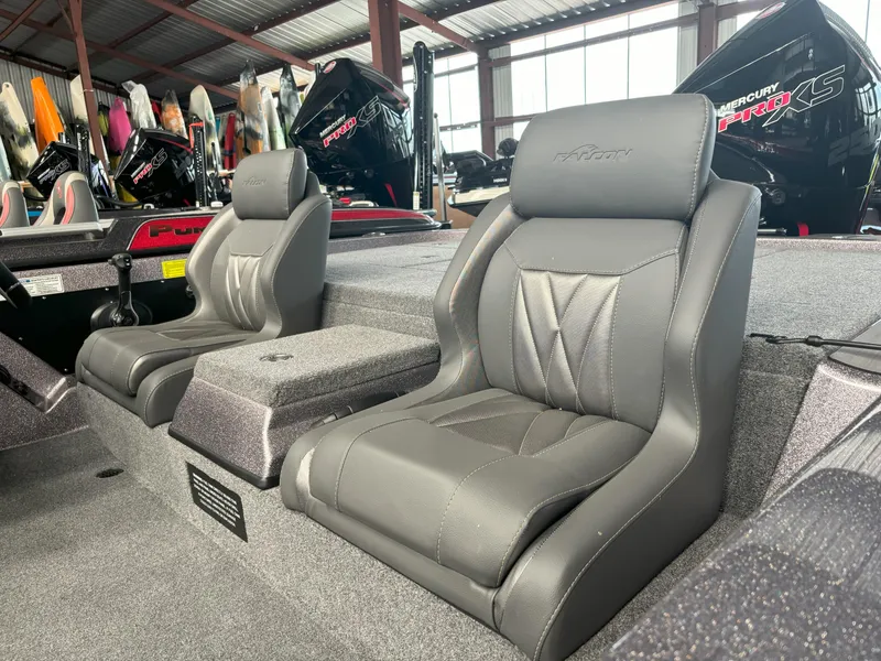 Slide: The Image of Falcon F215 2024 - 21