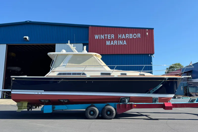 The Image of 2008 Sabre 38 Hardtop Express at Winter Harbor Marina. - 0