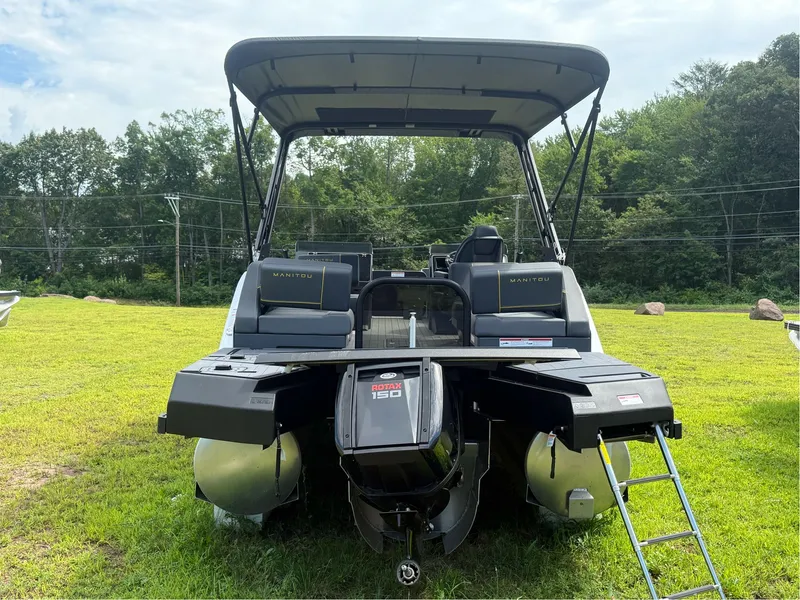 Slide: The Image of Manitou EXPLORE SIWTCHBACK 22 MAX TRIFOLD STEALTH 2025 - 3