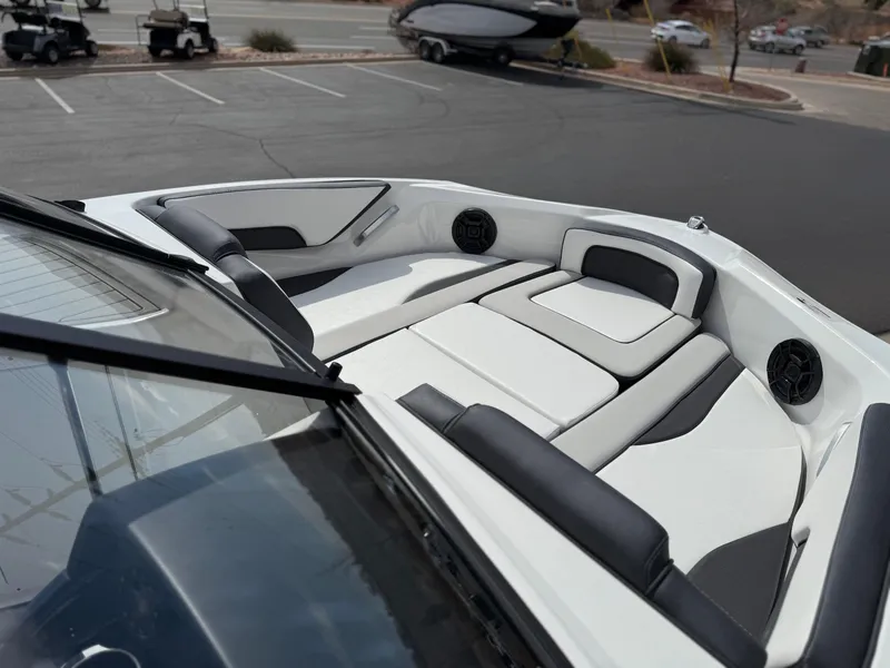 Slide: The Image of 2025 Yamaha Boats AR195 interior with sleek seating and modern design. - 48