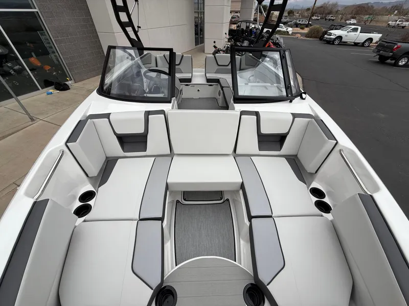 Slide: The Image of Yamaha AR220 2025 - 58