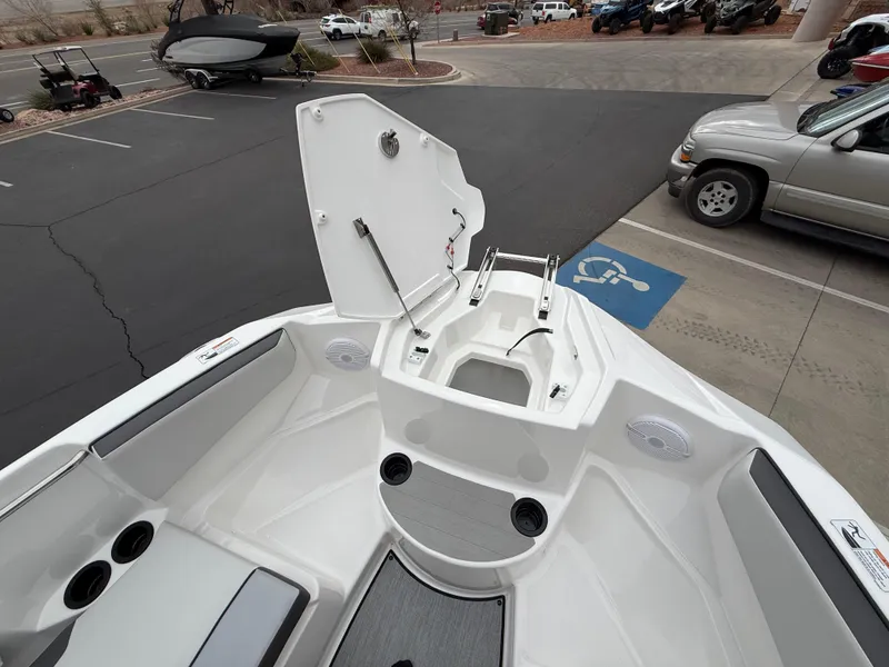 Slide: The Image of Yamaha AR220 2025 - 59