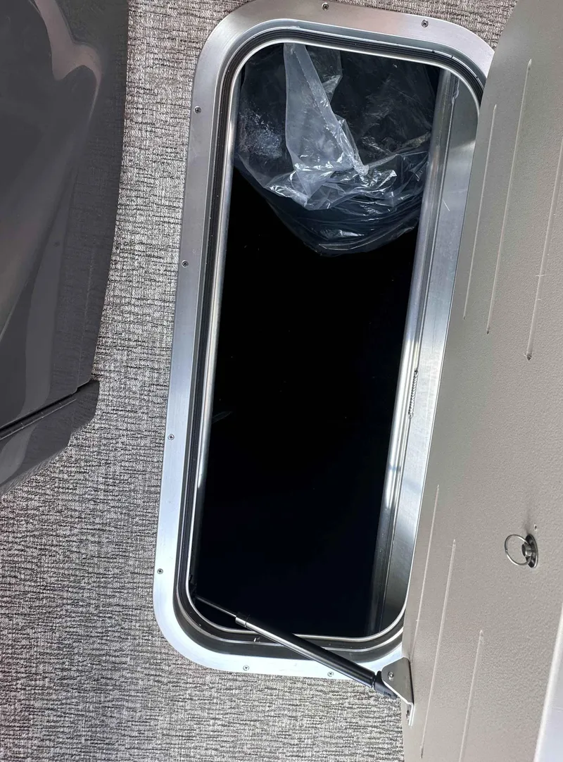 Slide: The Image of Bennington 24 MFB 2025 - 26