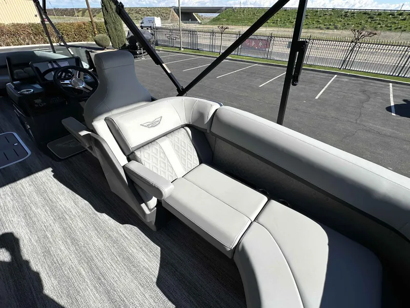 Slide: The Image of Bennington 24 MFB 2025 - 10