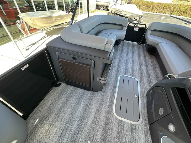 Slide: The Image of Bennington 24 MFB 2025 - 14