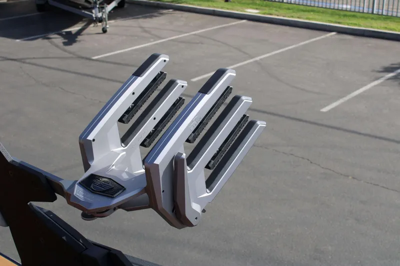 Slide: The Image of Malibu M242 2025 - 26