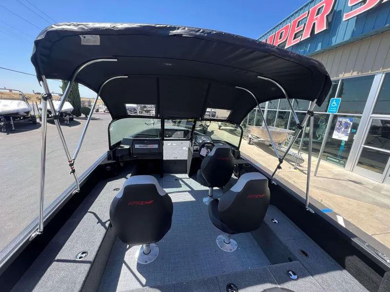 Slide: The Image of Alumacraft Competitor 205 Sport 2023 - 4