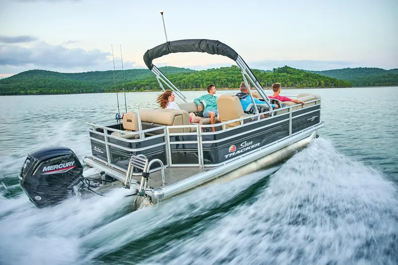 Slide: The Image of Sun Tracker SportFish 20 DLX 2024 - 86