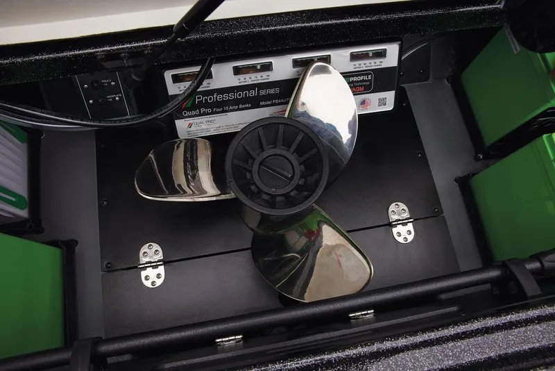 Slide: The Image of Ranger Z520R 2025 - 55