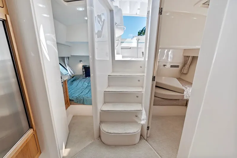 Slide: The Image of Intrepid 475 Sport Yacht 2018 - 50