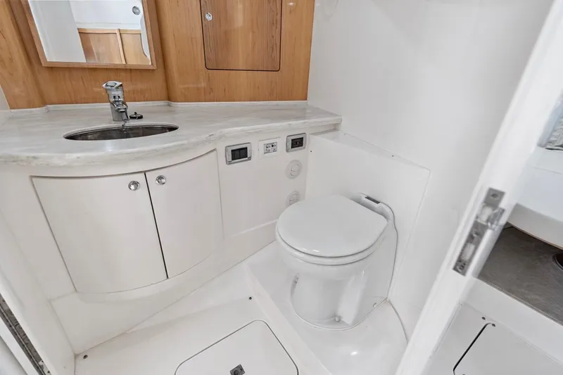 Slide: The Image of Intrepid 475 Sport Yacht 2018 - 55