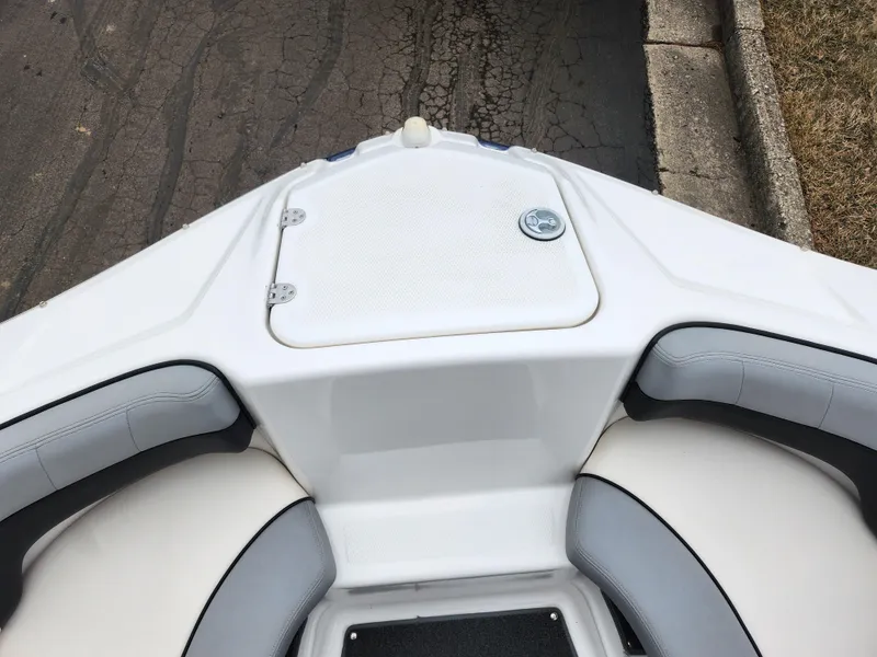 Slide: The Image of Yamaha 212X 2012 - 17