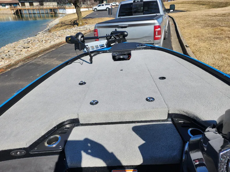 Slide: The Image of 2021 Nitro Z18 Pro boat on trailer near lake, ready for fishing trip. - 15