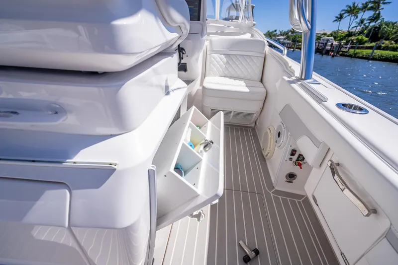 Slide: The Image of Intrepid 407 Cuddy 2020 - 50