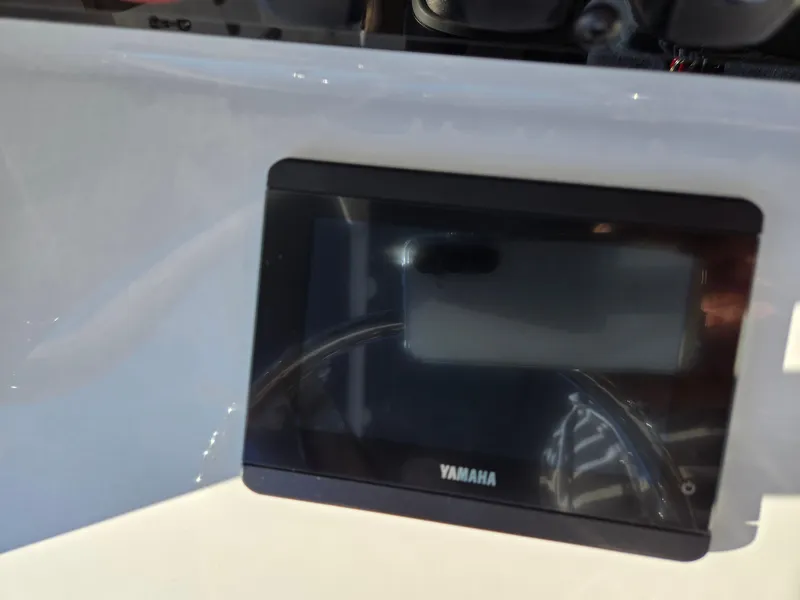 Slide: The Image of Sea Hunt Ultra 255 SE 2022 - 65