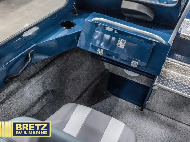 Slide: The Image of Pro 200 Pro V ET 2025 - 12