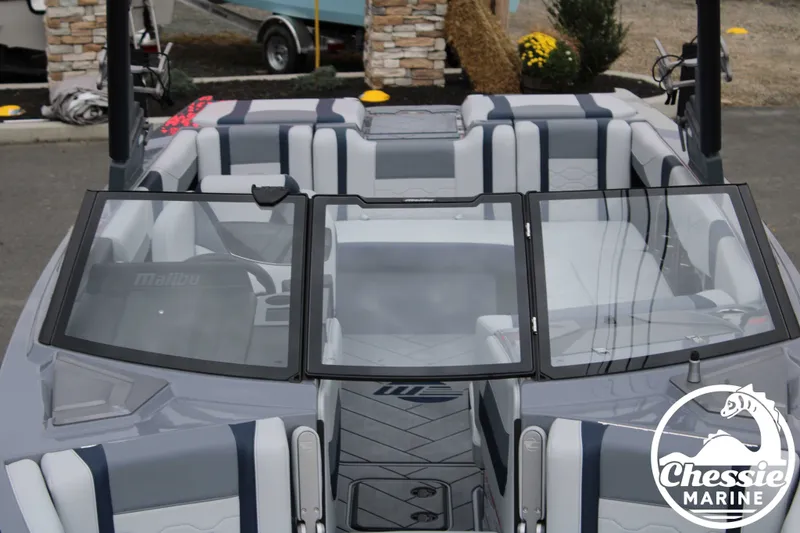 Slide: The Image of Malibu Wakesetter 23 LSV 2025 - 11