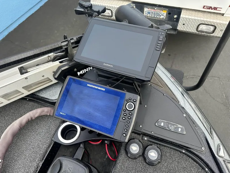 Slide: The Image of Fishing boat dashboard with Garmin and Humminbird displays, Nitro Z20 Pro 2021 model. - 20