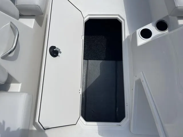 Slide: The Image of Starcraft SVX 171 OB 2025 - 10