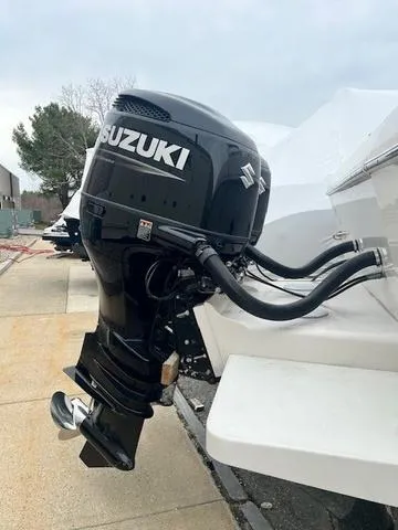 Slide: The Image of Pro-Line 295 Mid Cabin 1996 - 3