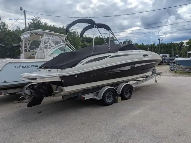 Slide: The Image of Sea Ray 260 Sundeck 2010 - 1