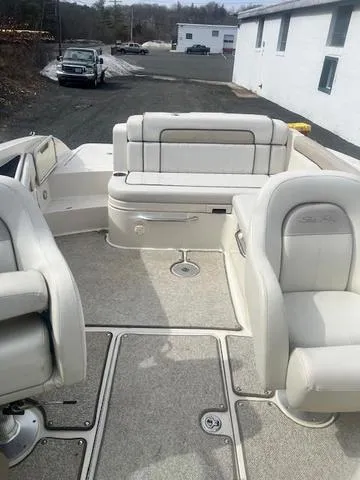 Slide: The Image of Sea Ray 260 Sundeck 2010 - 24