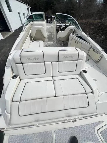 Slide: The Image of Sea Ray 260 Sundeck 2010 - 35