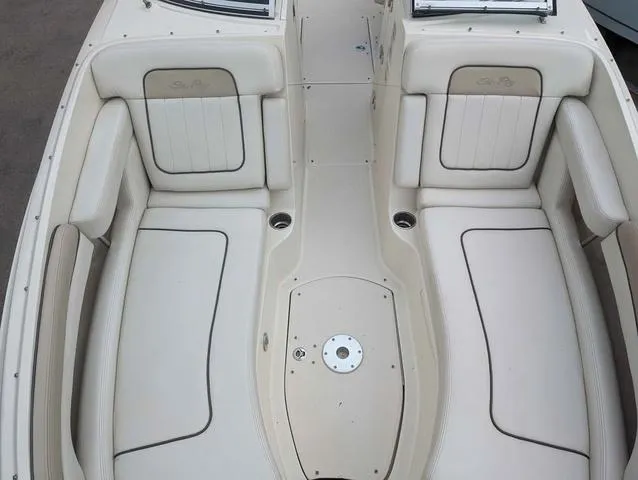 Slide: The Image of Sea Ray 260 Sundeck 2010 - 38