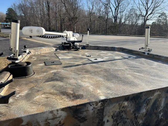 Slide: The Image of Excel CATFISH PRO 24 2017 - 11