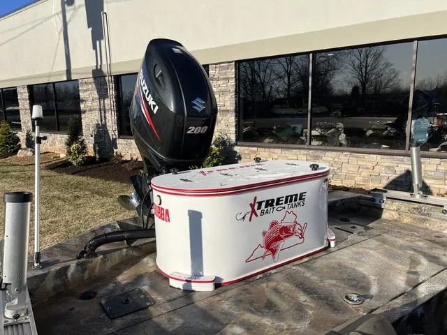 Slide: The Image of Excel CATFISH PRO 24 2017 - 8