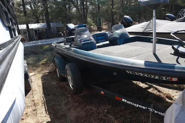 Ranger Comanche 462VS 1997 for Sale | MarineSource