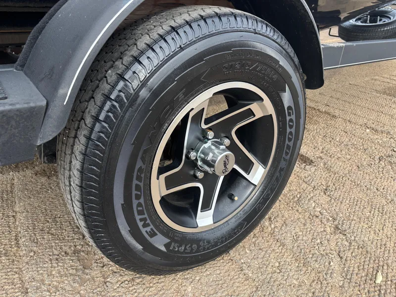 Slide: The Image of Ranger VS1782 WT 2021 - 53