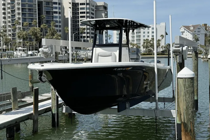 Slide: The Image of NauticStar 2602 Legacy 2021 - 2