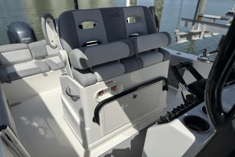 Slide: The Image of NauticStar 2602 Legacy 2021 - 31