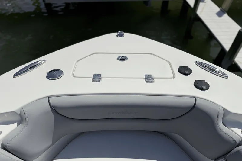 Slide: The Image of NauticStar 2602 Legacy 2021 - 46