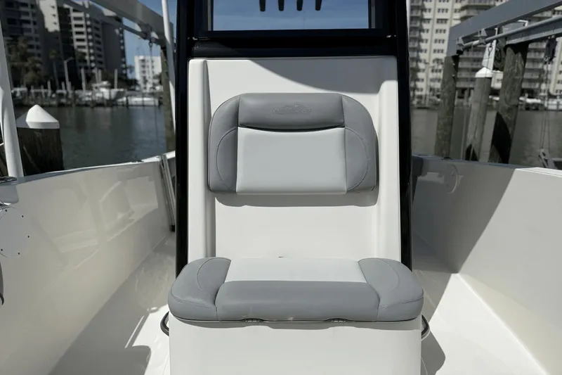 Slide: The Image of NauticStar 2602 Legacy 2021 - 49
