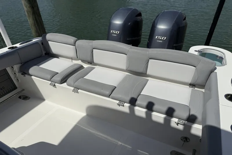 Slide: The Image of NauticStar 2602 Legacy 2021 - 8