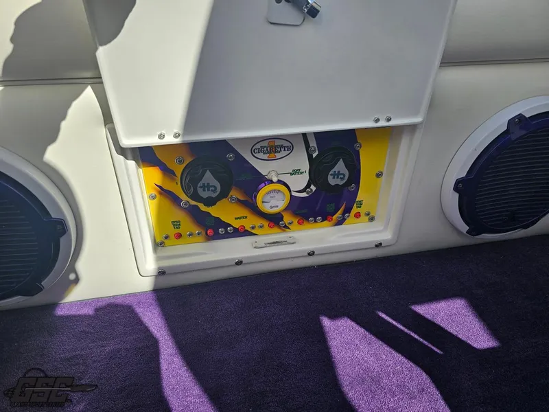 Slide: The Image of Cigarette 42 Tiger 2003 - 105