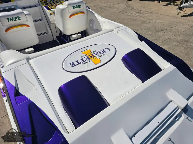 Slide: The Image of Cigarette 42 Tiger 2003 - 51