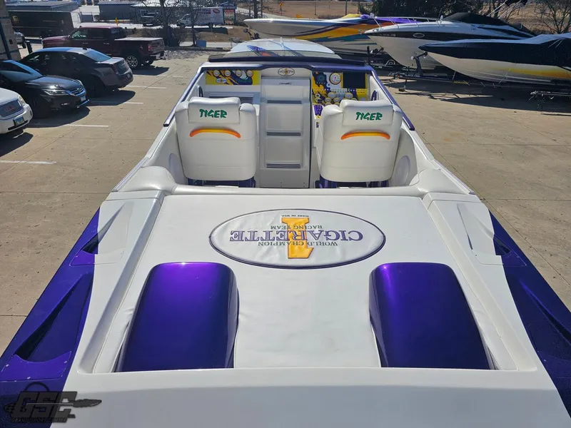 Slide: The Image of Cigarette 42 Tiger 2003 - 52