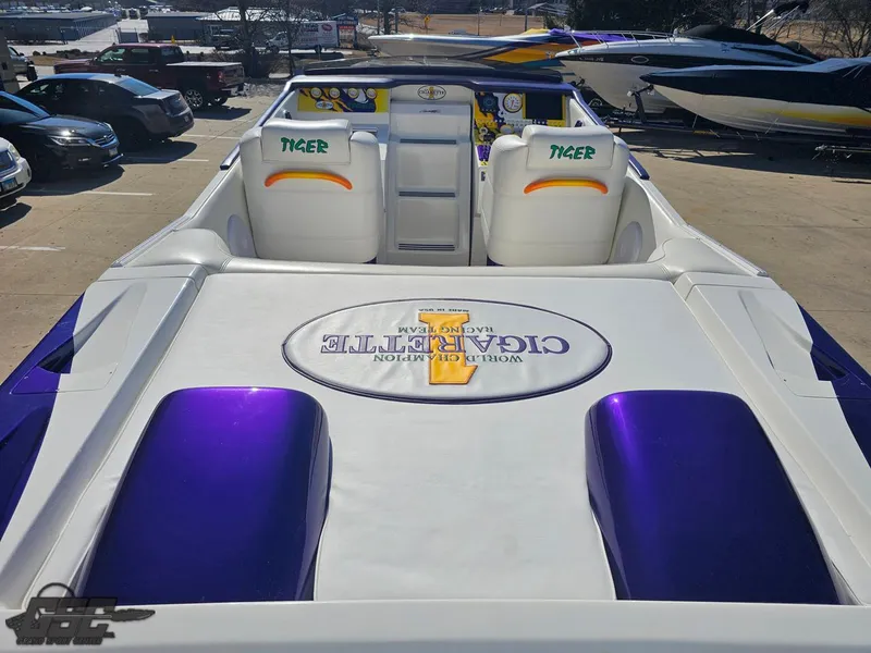 Slide: The Image of Cigarette 42 Tiger 2003 - 54