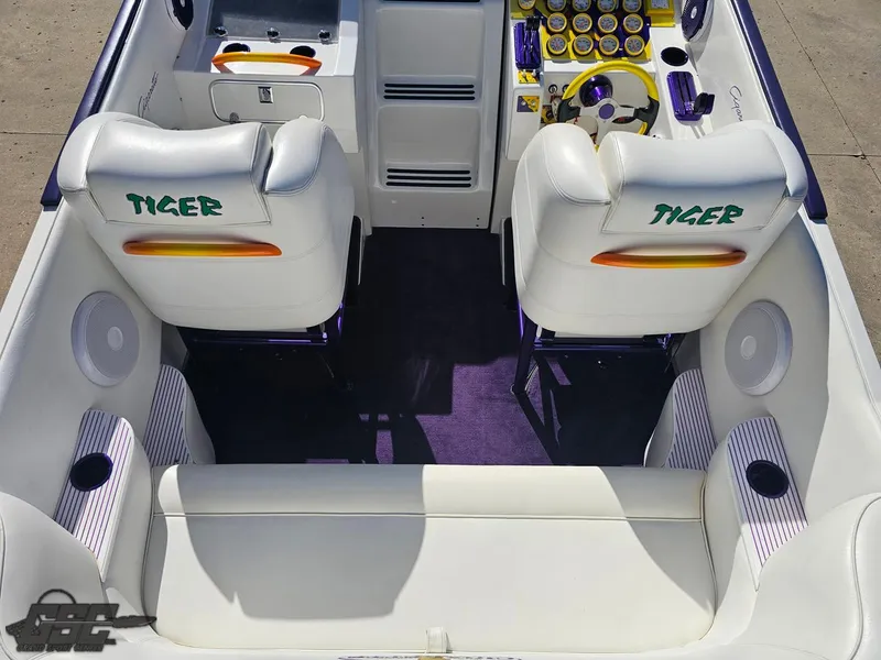 Slide: The Image of Cigarette 42 Tiger 2003 - 61