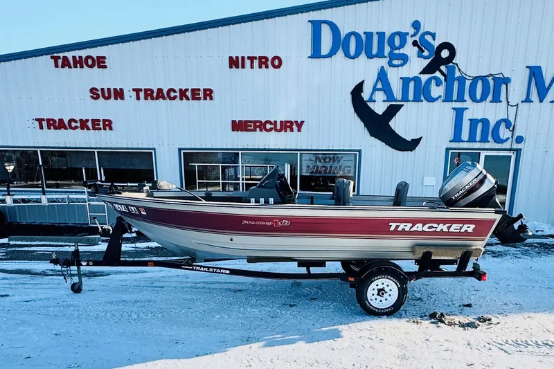 Slide: The Image of Bass Tracker PRO DEEP V16 1998 - 4