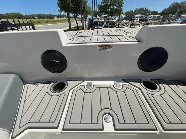 Slide: The Image of Starcraft SVX 171 OB 2025 - 13