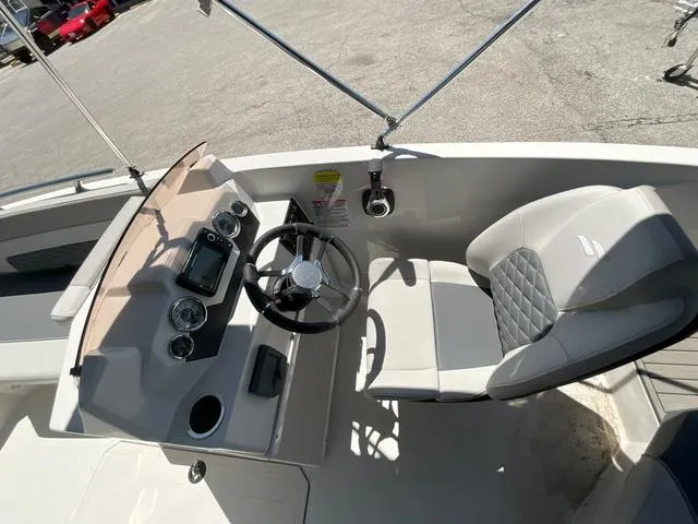 Slide: The Image of Starcraft SVX 171 OB 2025 - 15